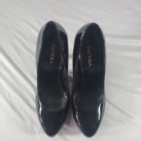 Black Paprika high heels. Size 9. - Picture 5 of 7